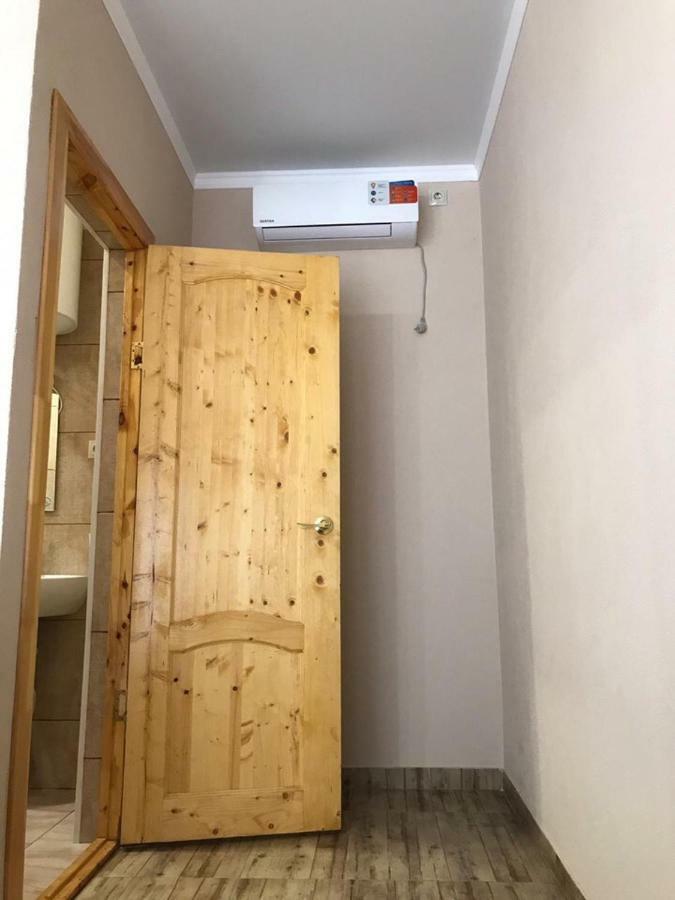 Гостевой Дом "Уют У Тумановых" Pizunda Exteriör bild